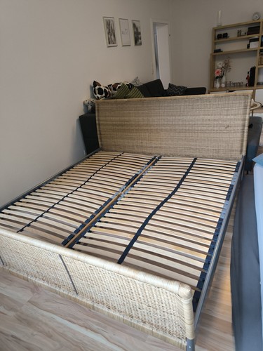 Bettrahmen mit lattenrost - mit,