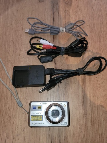 Sony cyber shot - sony, carl