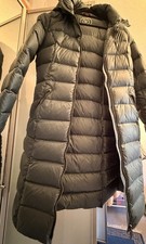 NEU RESET Reg Premium Daunenmantel