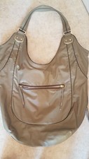Kipling Shopper khaki oliv