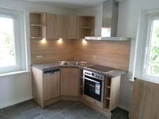 Einbauküche mit Elektrogeräten neuwertig