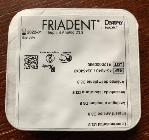 Implant replica 8 friadent - implant,
