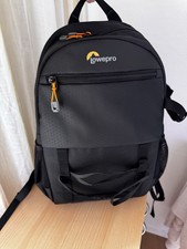 Lowepro Adventura 150