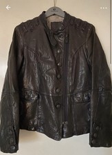 Neuwertige Damenlederjacke der