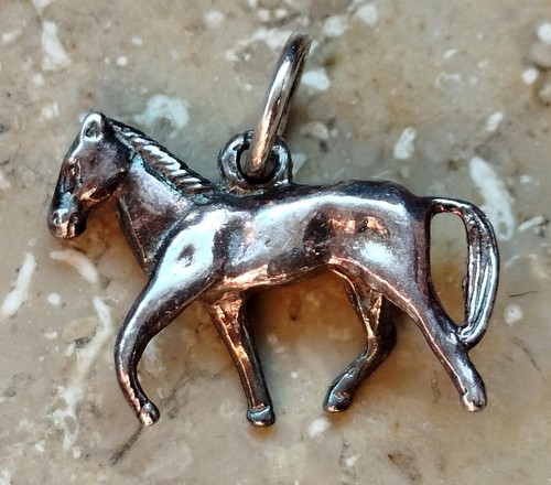 Vintage anhänger pferd - anhänger,