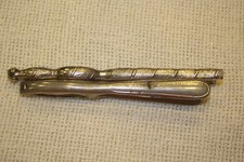 2x alter Nussknacker antik & voll im Trend :-)  Vintage hammerschlag -Tannenzwei