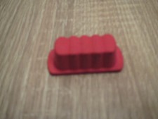 Tupperware Radiergummi Silikonform Kastenwelle rot