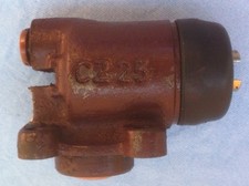 Wartburg 311 Radbremszylinder original Bremszylinder vorn Achse Duplexbremse IFA