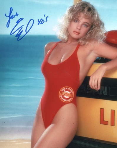 Erika eleniak signed photo - eleniak, (3)