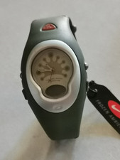 Nike Vintage Uhr, Frozen