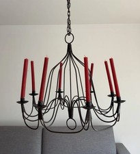 Schwarzer Metall-Armleuchter