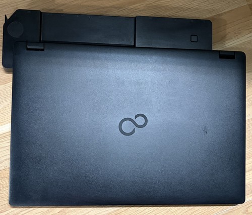 Fujitsu lifebook series - e,
