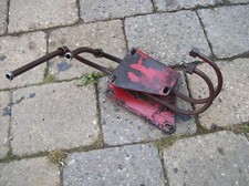 2x Hydraulikleitung mit Halter   von IHC MC Cormick D320   D- Serie  gebraucht