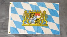 Fahne Flagge Bayern mit Löwe