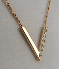 Neugablonz: Design Collier