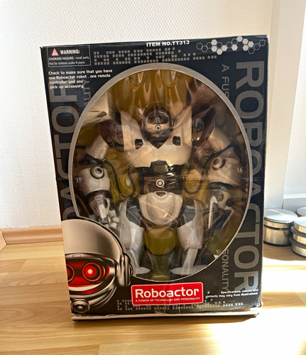 Wowwee roboactor humanoid - roboactor,