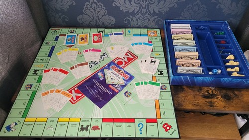 Monopoly die mega - monopoly,