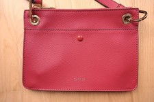 CARPISA Handtasche rot schmal NEU