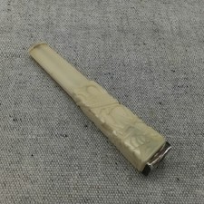 Zigarettenspitze aus Knochen mit Schnitzerei Drachenmotiv Zigarettenhalter alt