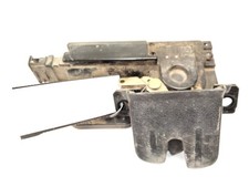 7L0827511 LOCK REAR LID /