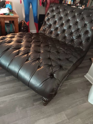Chaise lounge chair - chaise,