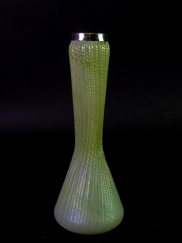 Jugendstil glas vase kralik - glas,
