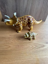Dinosaurier Triceratops Mutter
