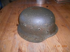 schwerer deutscher Stahlhelm 2. Weltkrieg