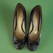 Clarks Schwarz Leder Schicke Bombay Pumps Court Schuhe UK 6 1940s War Era Style