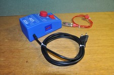 Playtrain Trafo 30100 mit Anschlusskabel und Schienenadapter