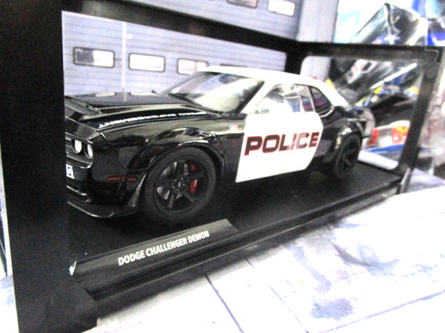 Dodge challenger srt - dodge,