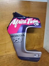 Verkleidungsflanke vorne links