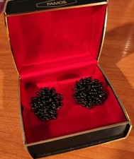 Alte Vintage Perlenohrringe Clips aus kleinen Glasperlen wie Brombeeren