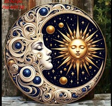 M*NEU* Holzscheibe Schlafende Sonne Mond Und Sterne 20cm Durchmesser