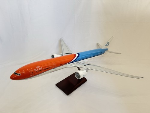 Klm boeing 777 300er - 777-300er, orange