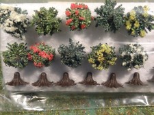 Jordan 10 Stck. Büsche blühend für H0 TT N einsetzbar für Modellbahn Anlage etc.