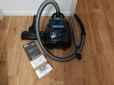 Siemens VSQ5X1230 Bodenstaubsauger - Schwarz