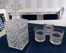 Set Karaffe Whisky eckig 1,9 kg+ Glasstopfen +3 Gläser+ Buch" WHISKYS DER WELT"