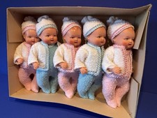 5 Gekleidete Celluloid Babys