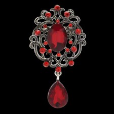 Vintage Brosche barock in