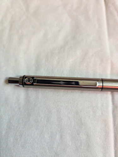 Pelikan metall signum - d, 520