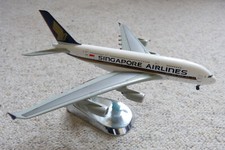Airbus A 380-800 Singapore Airlines 1:400 Modellflugzeug von LIMOX
