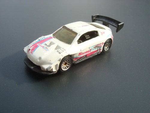 Mattel hot wheels - hot,