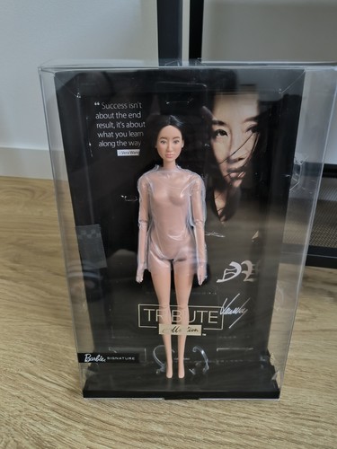 Vera wang barbie - vera,