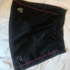 Bedford Mädchen Schuluniform