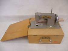 x-22518	Ältere Müller Regina