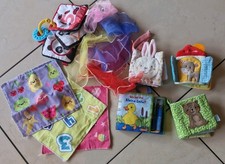 4 Babybücher activity knister