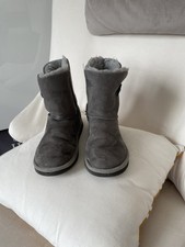 UGG Australia Boots Grau Winterstiefel Winterschuhe Gr.35