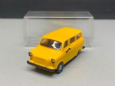 Ford Transit Transporter Personen Wagen Fenster Bus Family Van gelb Auto H0 1:87