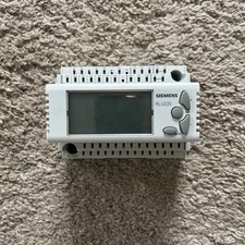 Siemens Universalregler RLU220, 1 Regelkreis, 2 Analogausgänge neu ohne OVP